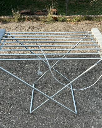Stendipanni elettrico