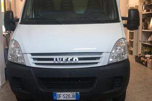 Autocarro iveco daili