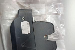 Serratura Post. 871982 PeugeotCitroen ORIGINALE