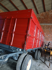 Rimorchio agricolo adige