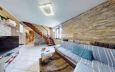 TRILOCALE CON BOX DOPPIO