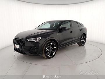 Audi Q3 Sportback 35 TDI S tronic Identity Black