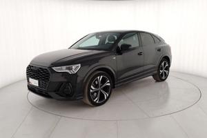Audi Q3 Sportback 35 TDI S tronic Identity Black