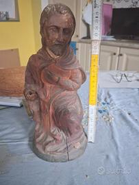 antica statua in legno