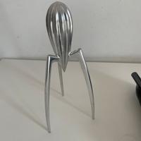Spremiagrumi Philippe Starck – Alessi Juicy Salif