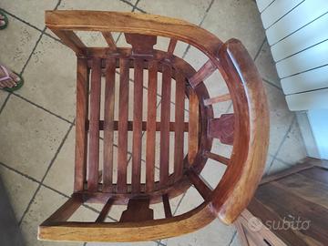 Poltroncina in legno massello