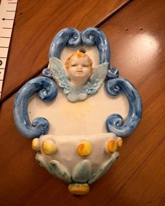 Acquasantiera in ceramica