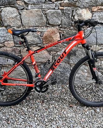 Bicicletta scout taglia M 17”