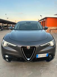 Alfa Romeo Stelvio 2.2 Turbodiesel 190 CV AT8 Q4 S