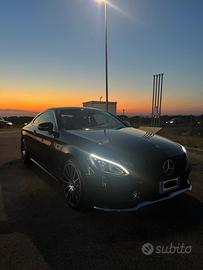 Mercedes benz C 220 coupe