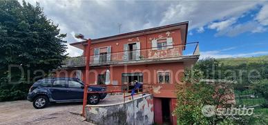 Casa singola con terreno a Montargano-Mascali