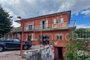 Casa singola con terreno a Montargano-Mascali