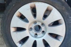 Treno gomme termiche cerchi in lega per Audi