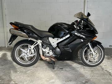 Vfr 800