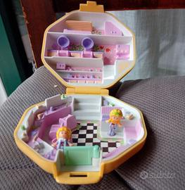 POLLY POCKET