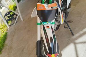 ktm 125  4 tempi