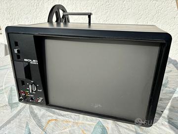 Proiettore con schermo per vecchi filmini super 8