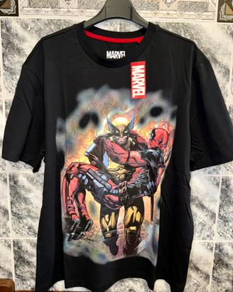 T-shirt Marvel nuova con cartellino + omaggio