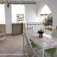 TRILOCALI CONFORTEVOLI A 250m SPIAGGIA PESCOLUSE