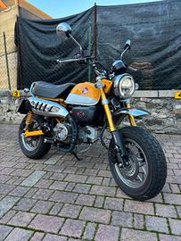 moto honda monkey