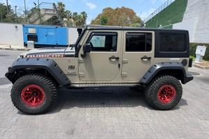 Jeep Wrangler passo lungo Rubicon recon edition