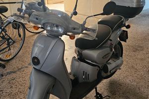 Aprilia Scarabeo 50 