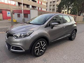 RENAULT Captur BENZINA PERFETTA !!!!!