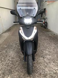 Honda SH 300