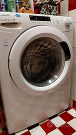 Lavatrice Candy 1400 giri anche con Bluetooth 