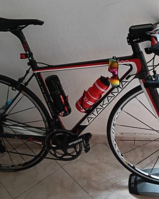 bici atakama in carbonio