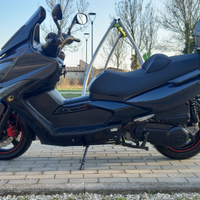 KYMCO 300i 2010