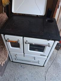 Spargher cucina a legna