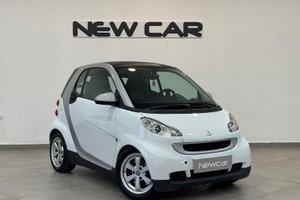 smart fortwo Fortwo 52 kw MHD coupe White Tai...