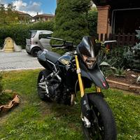 Aprilia dorsoduro 750 A2