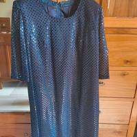 Elegante abito intero da sera nero con paillettes