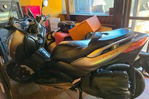 yamaha x-max 400 abs