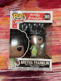 Funko Pop Rocks Aretha Franklin in green dress 365