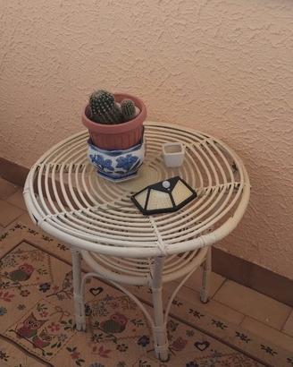 Tavolinetto in bambù