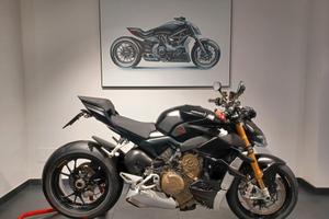 Ducati Streetfighter V4 S