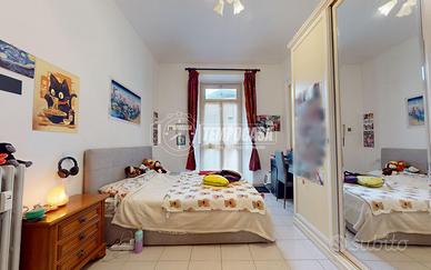 AMPIO QUADRILOCALE IN BUONO STATO CON DOPPIA ESPOS