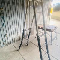 Scala in ferro tenuta bene biaco e nera da 3 metri