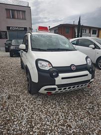 Fiat Panda 1.0 FireFly S&S Hybrid City Cross