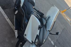 yamaha t max 530
