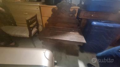 Panca in legno con contenitore