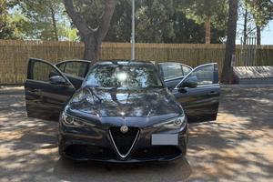 Alfa Romeo Giulia 2.2 Diesel 150 cv 2016