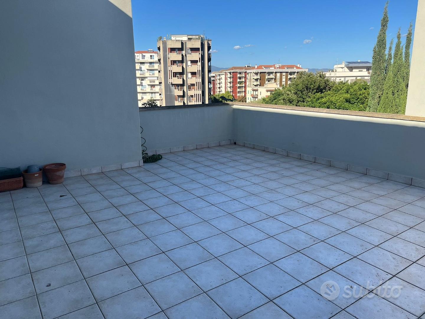 Apartment in Cagliari, Genneruxi - Vista 5