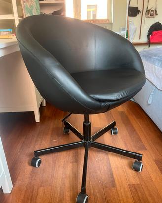sedia con rotelle da scrivania SKRUSTA IKEA