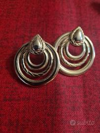 orecchini a cerchio Avon vintage del 1988