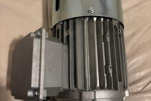 Motore elettrico 230-400 V