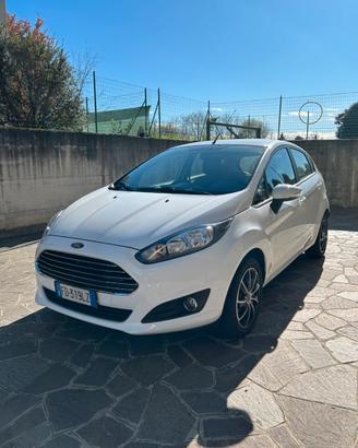 Ford Fiesta Plus 1.5 TDCi 75cv